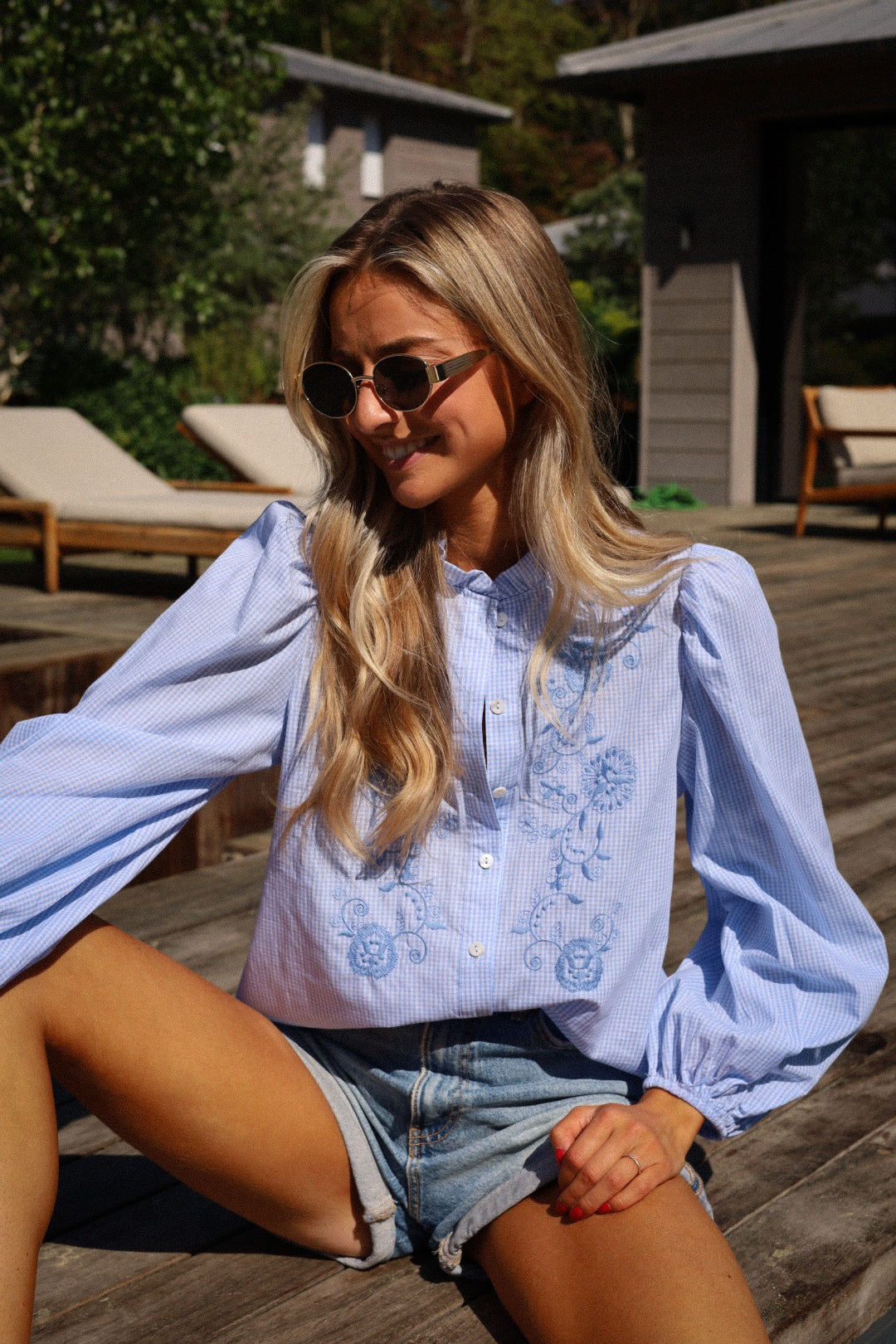 Yvette bleue - Blouse brodée