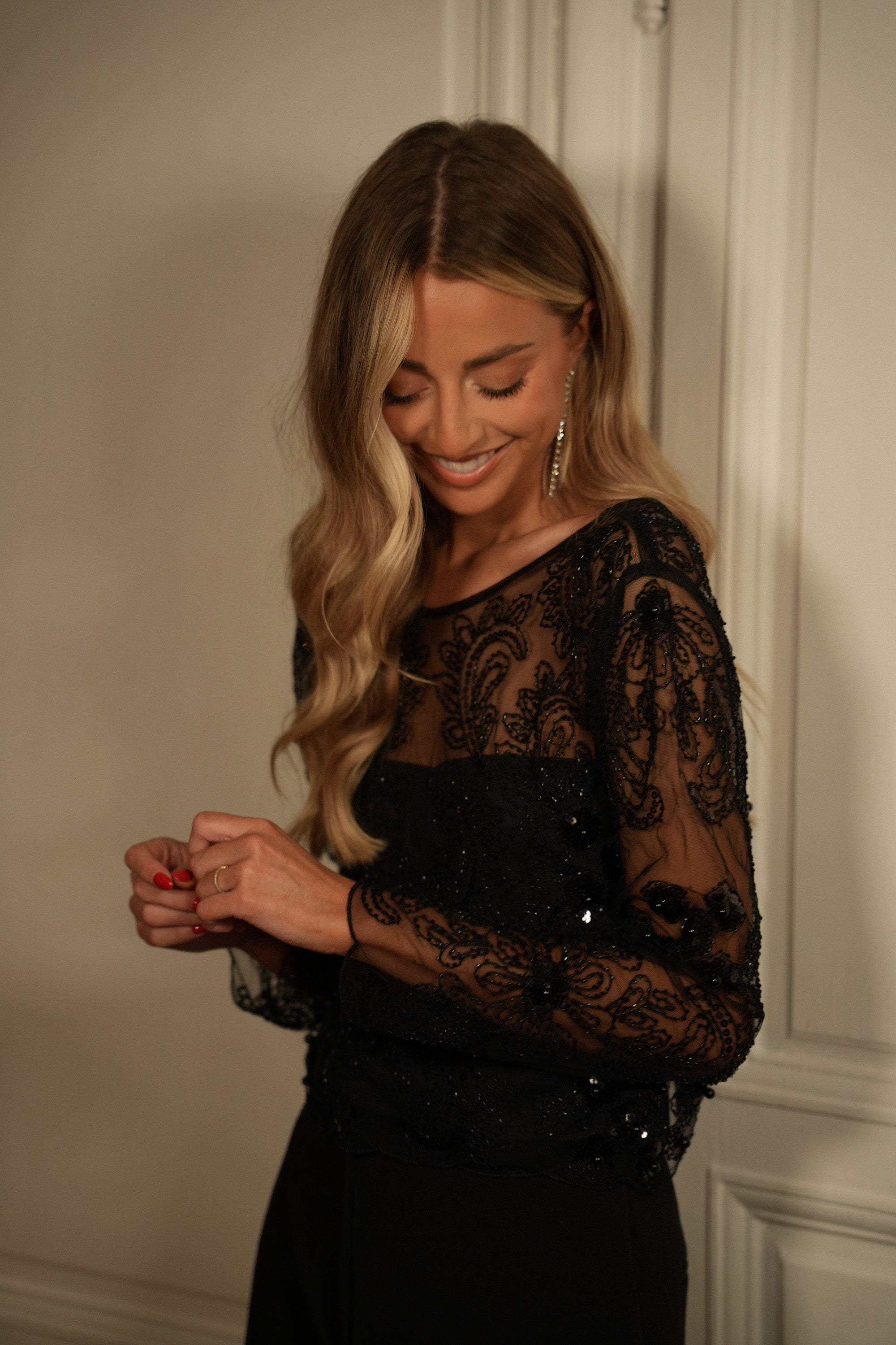 Violette noire - Blouse perlée