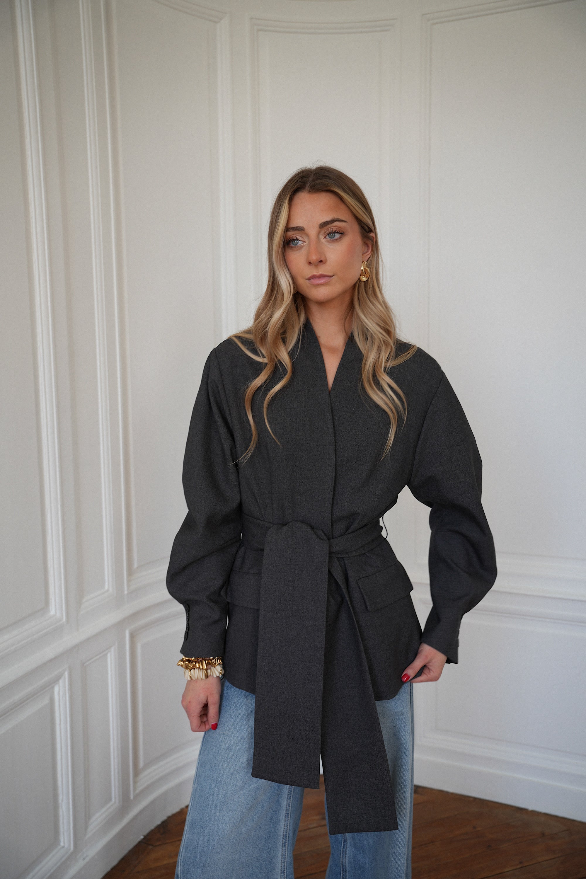 Lizea grise - Veste ceinturée