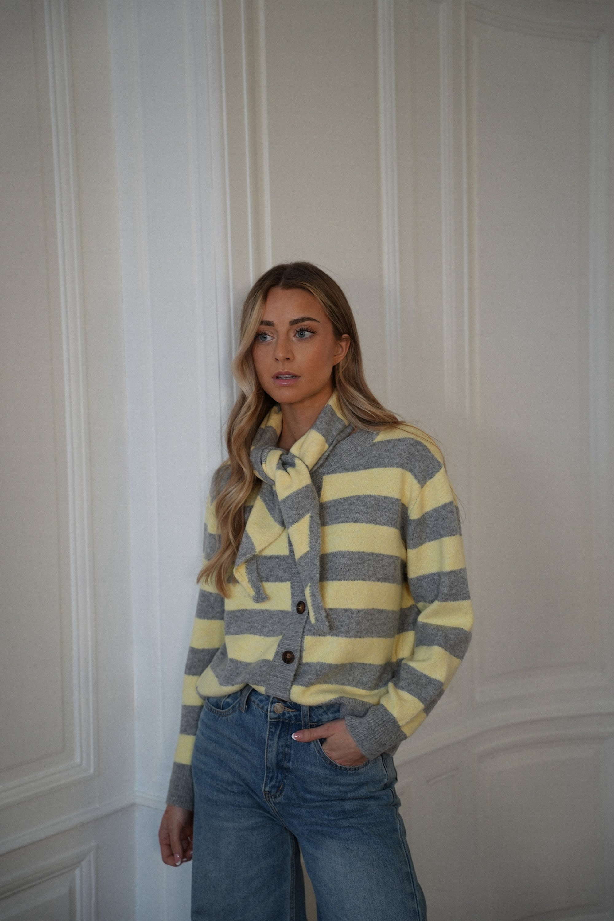 Lilia gris/jaune - Gilet rayé