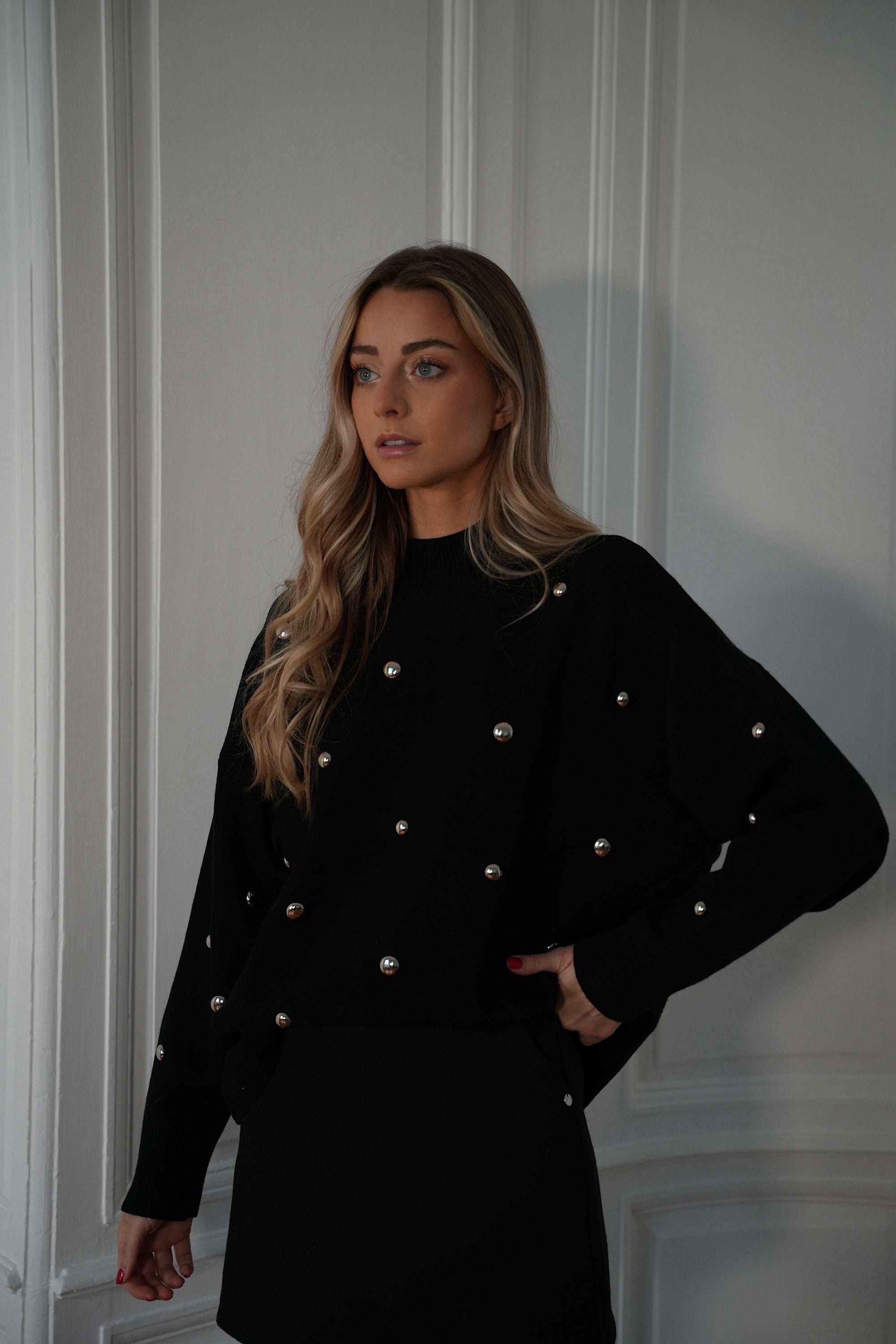 Loise noir - Pull clouté