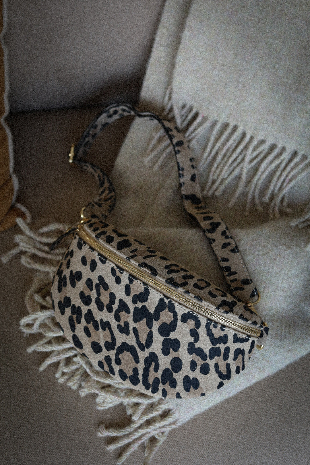 Delfine léopard - Sac banane cuir