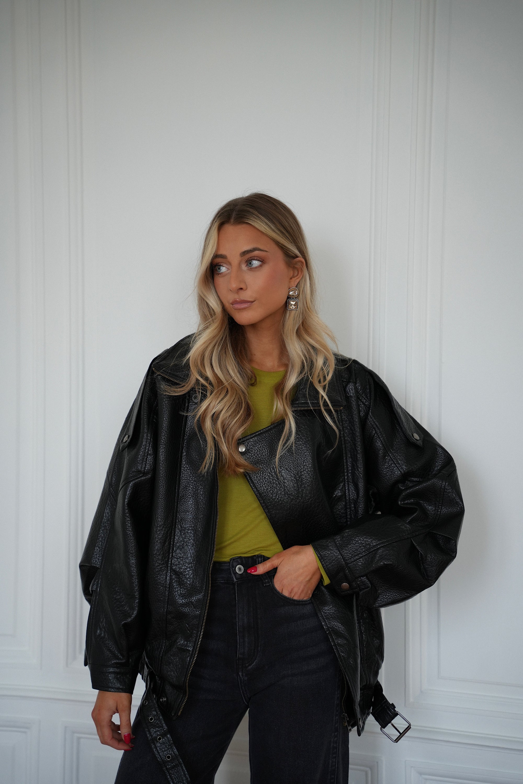 Ivy noire - Veste en similicuir