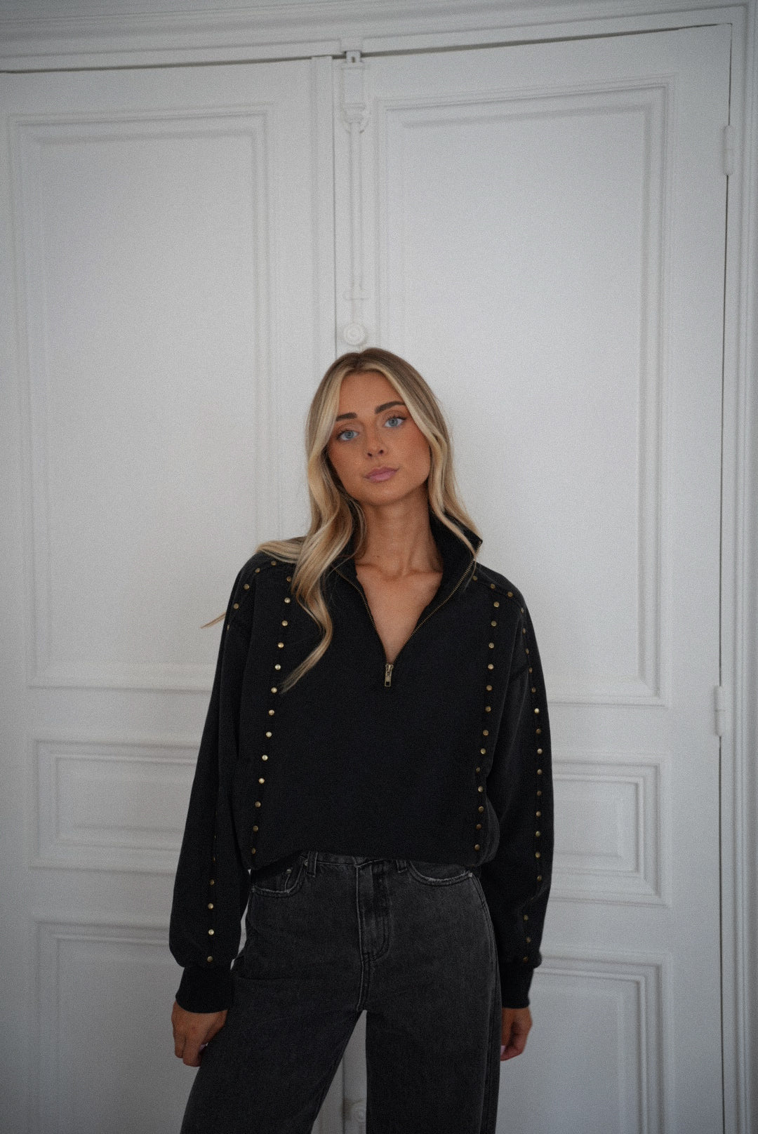 Victoria noir - Sweat-shirt clouté