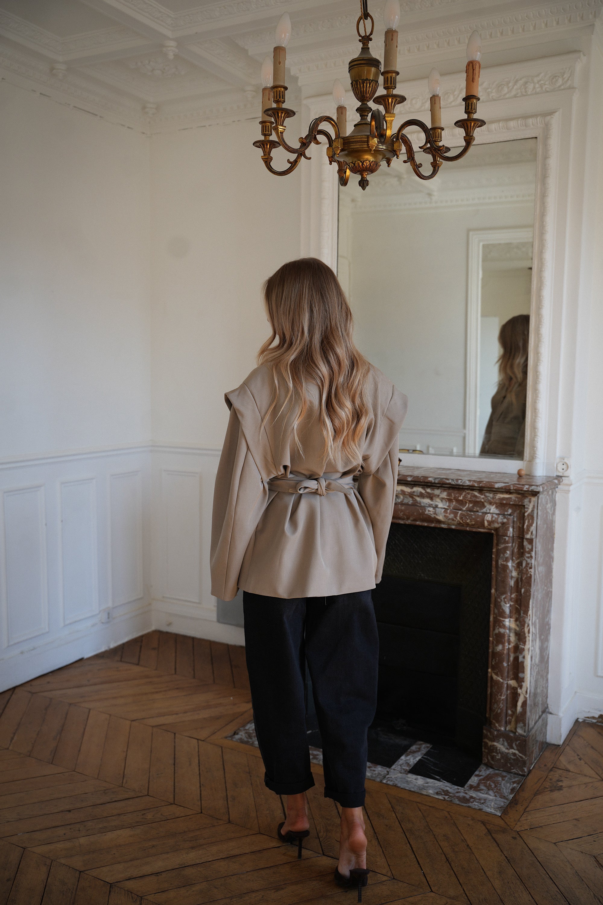 Gwen beige - Blazer ceinturé