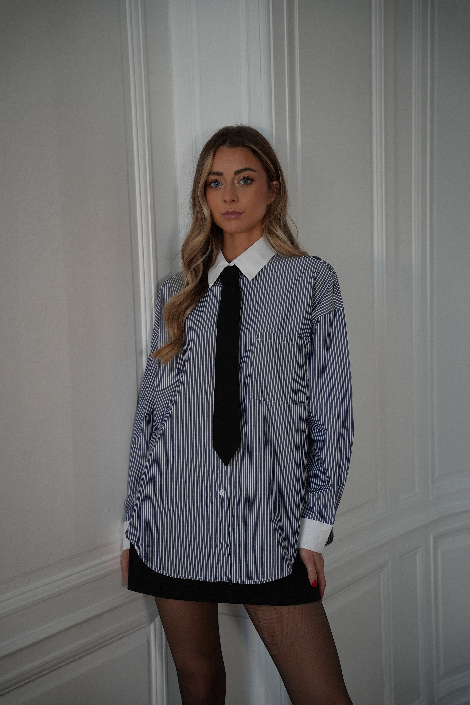 Mary bleue - Chemise cravate