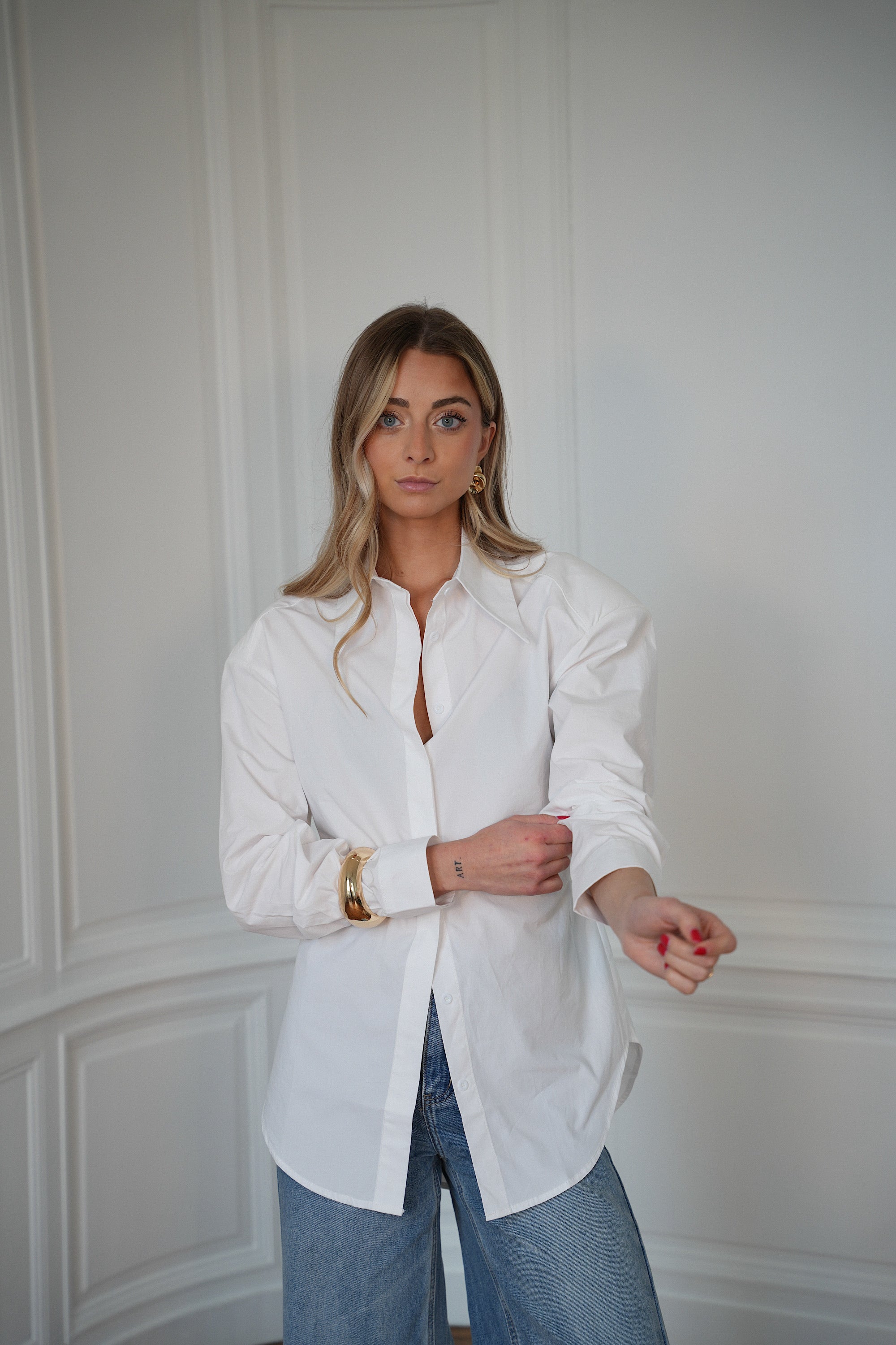 Elza blanche - Chemise à épaulettes