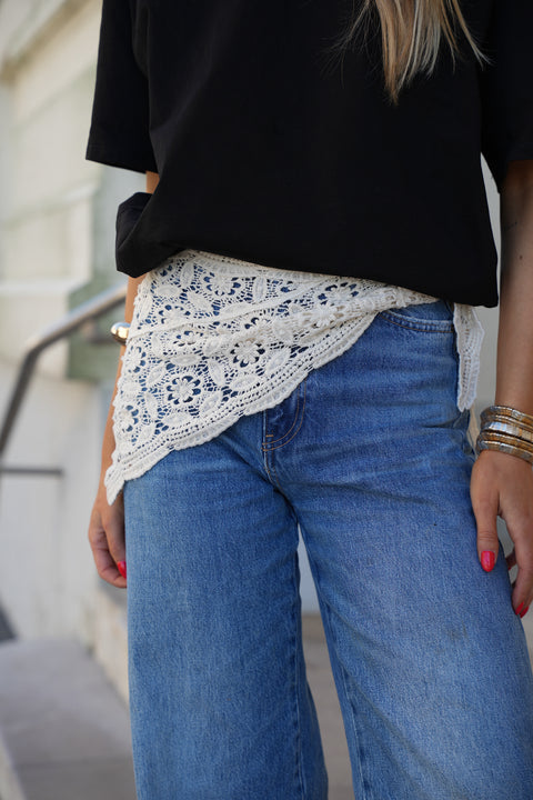 Lina beige - Foulard en crochet