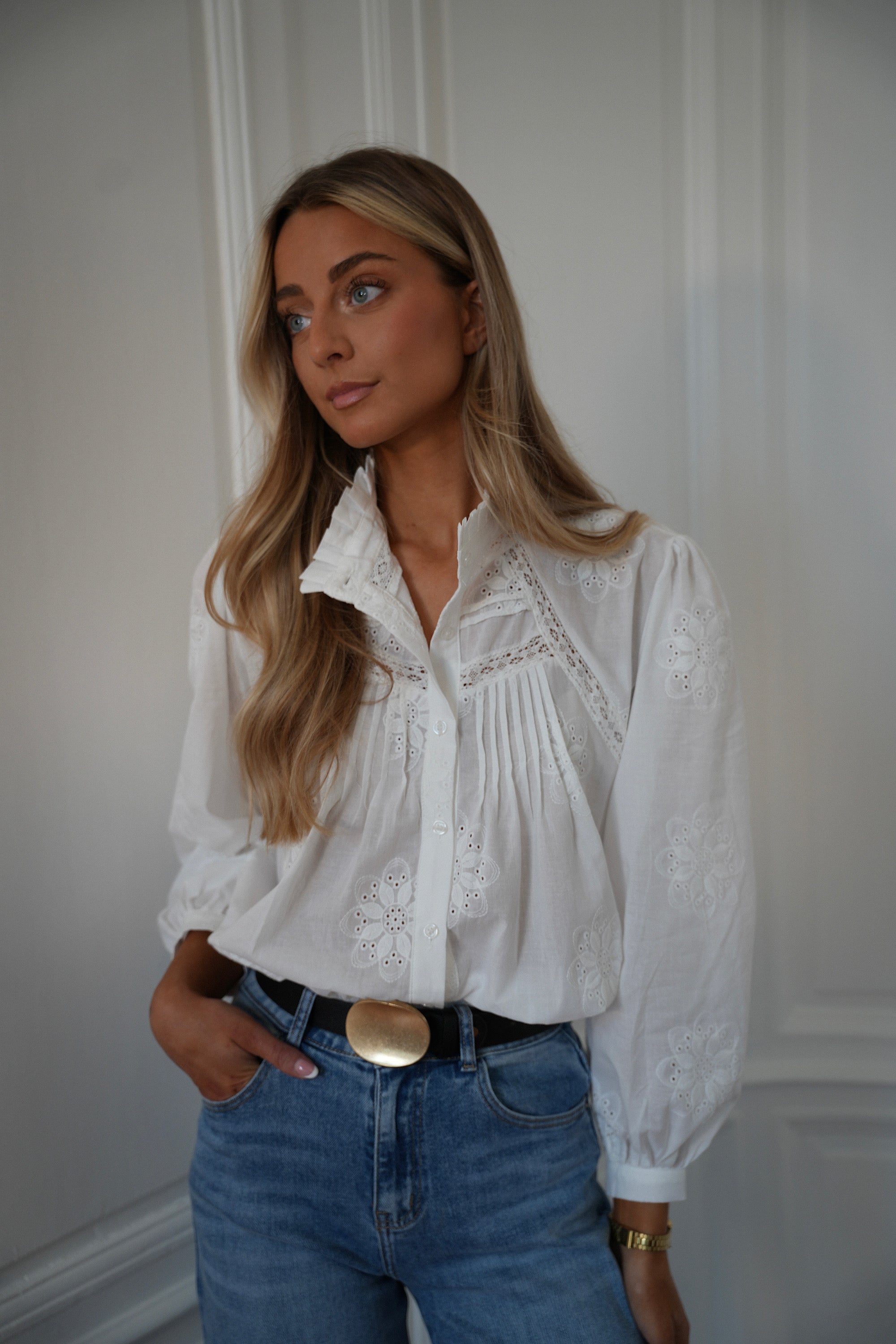 Safia blanche - Blouse brodée