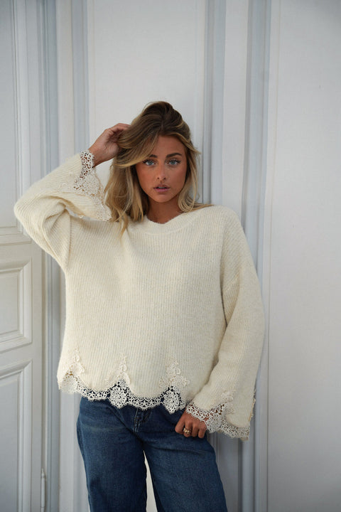 Charlie crème - Pull brodé