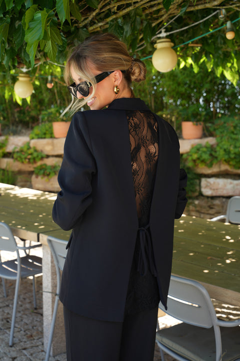 Mila noire - Veste dentelle