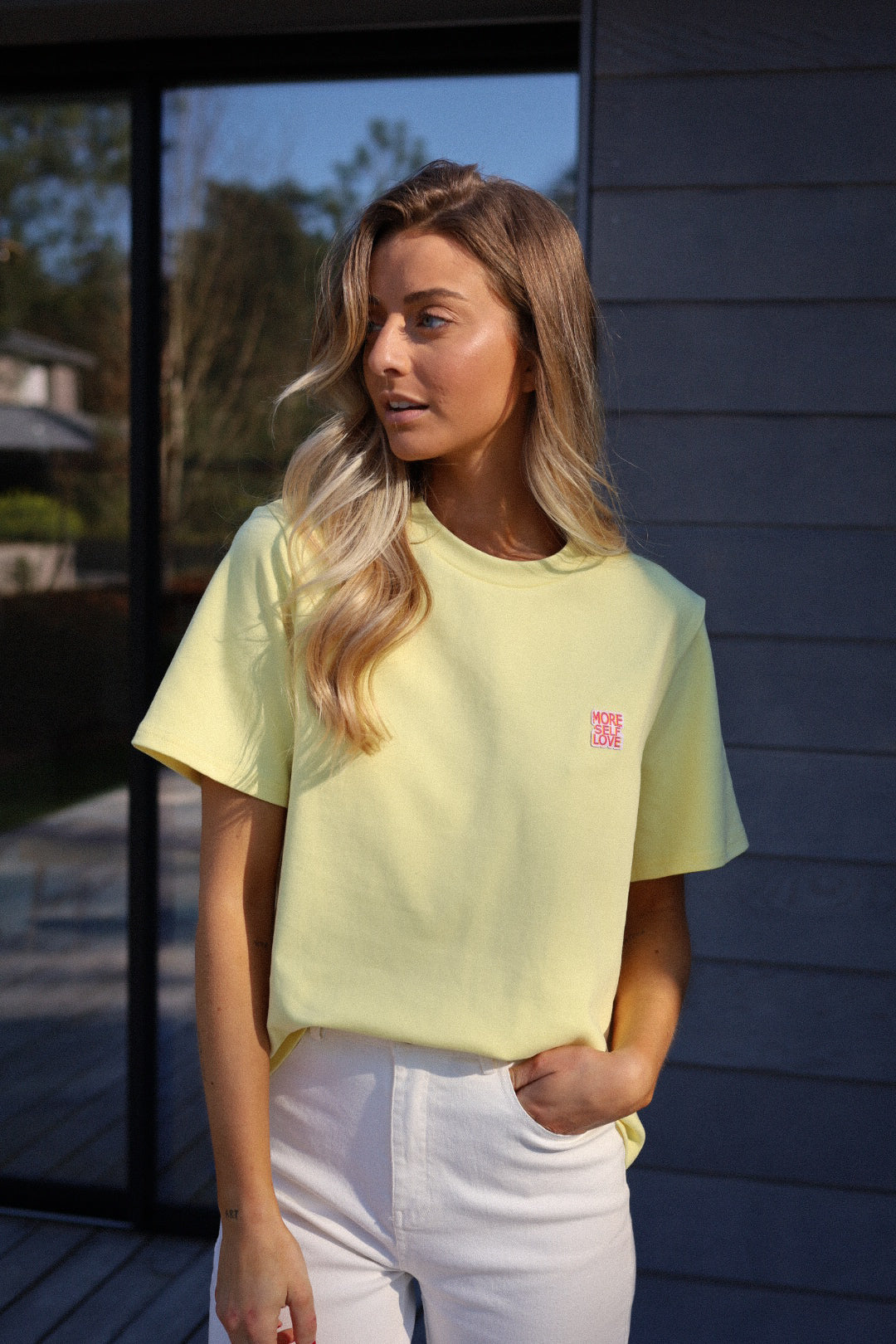 Yasmina jaune - T-shirt brodé