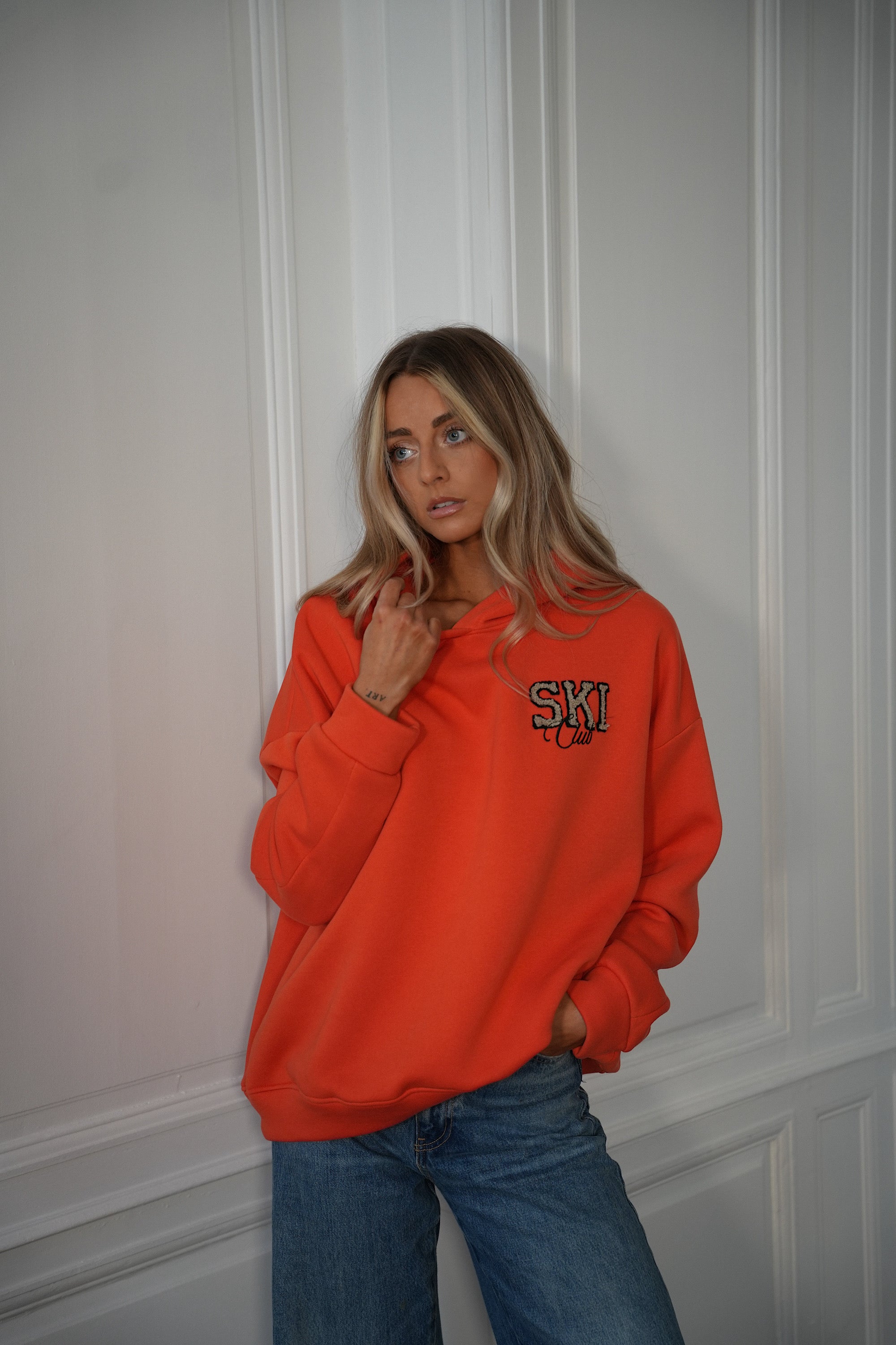 Léo orange - Sweat-shirt brodé