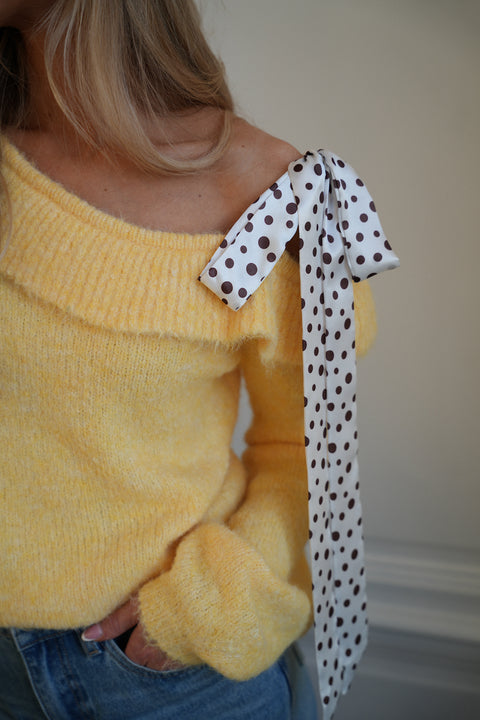 Rita jaune - Pull asymétrique