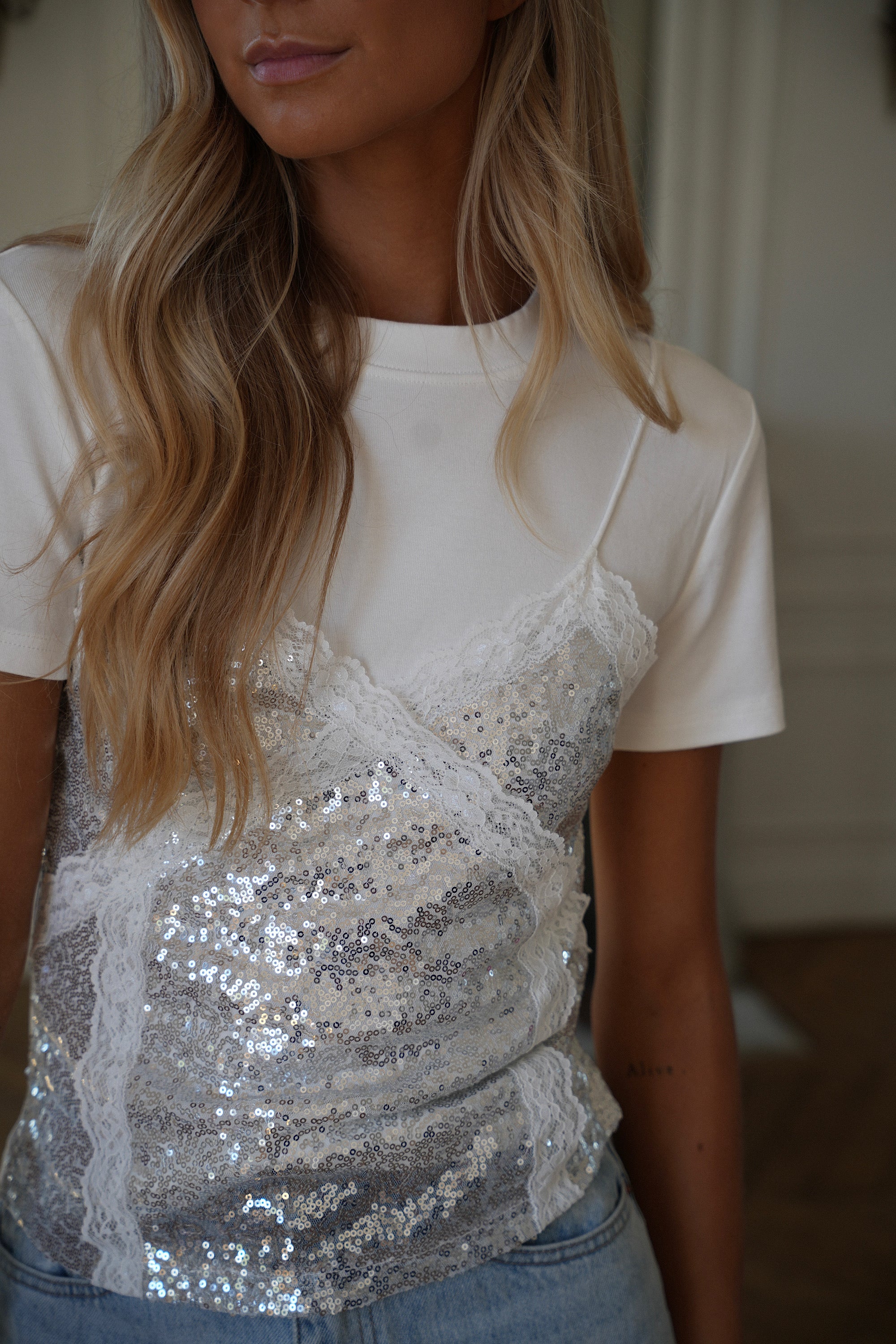 Tina blanc - T-shirt à sequins