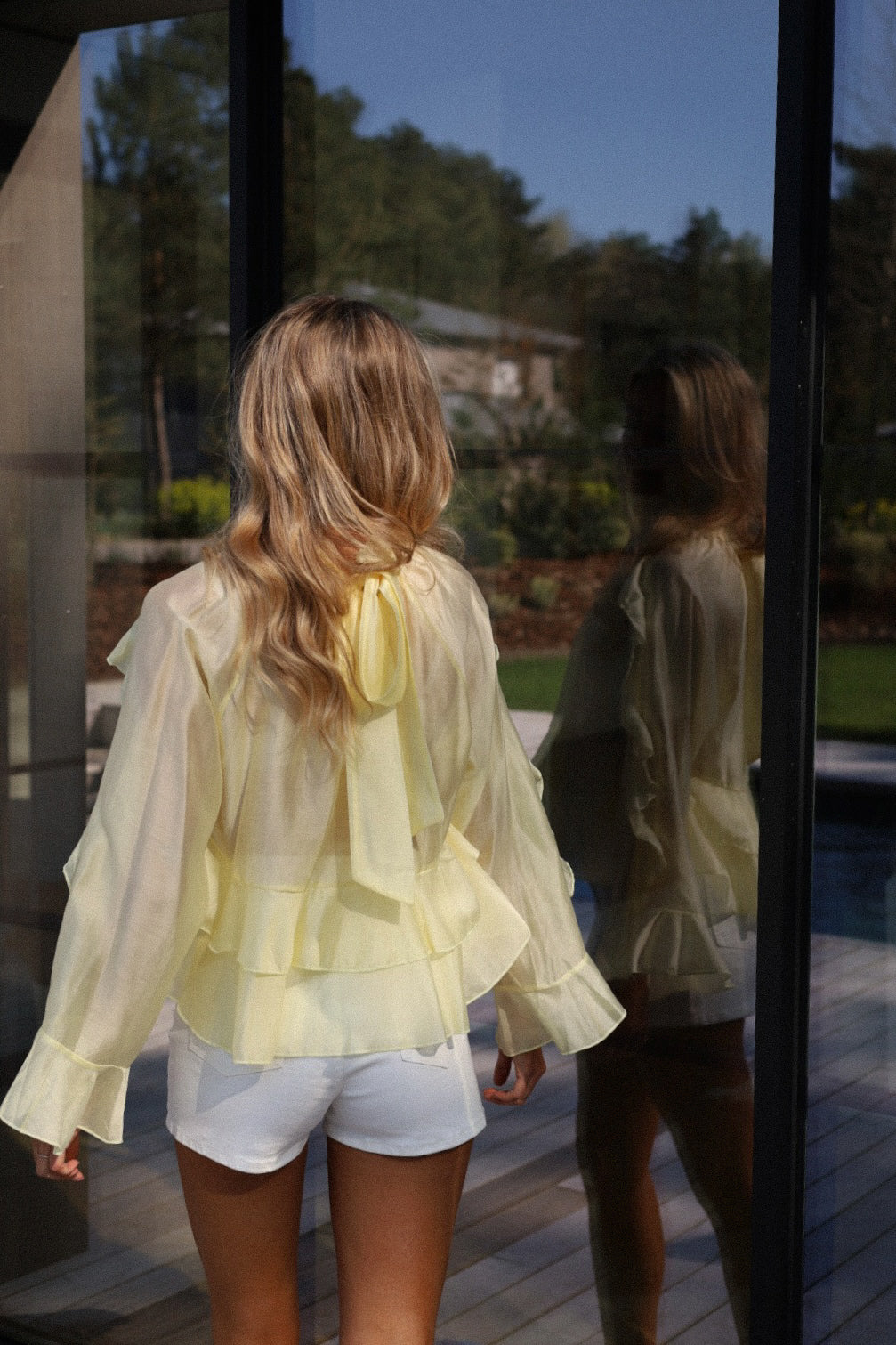 Donna jaune - Blouse volantée