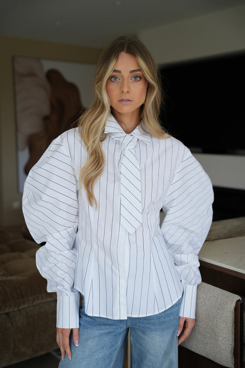 Frany blanche - Chemise cravate