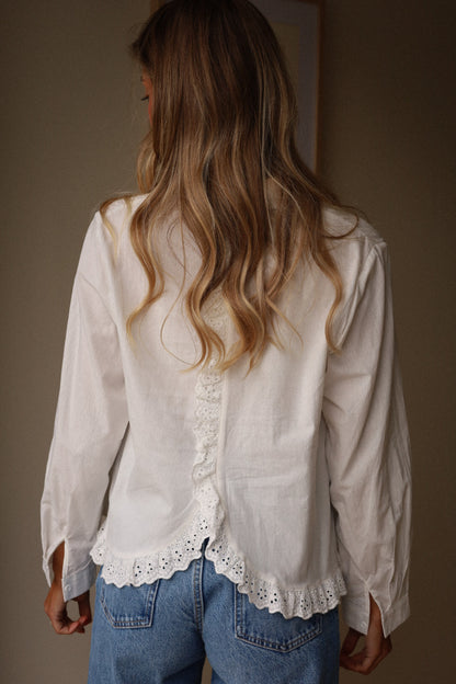 Jassie blanche - Chemise brodée