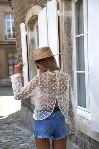 Tifany beige - Blouse brodée