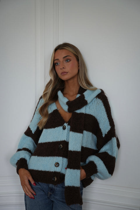 Jasmin bleu/chocolat - Gilet écharpe rayé