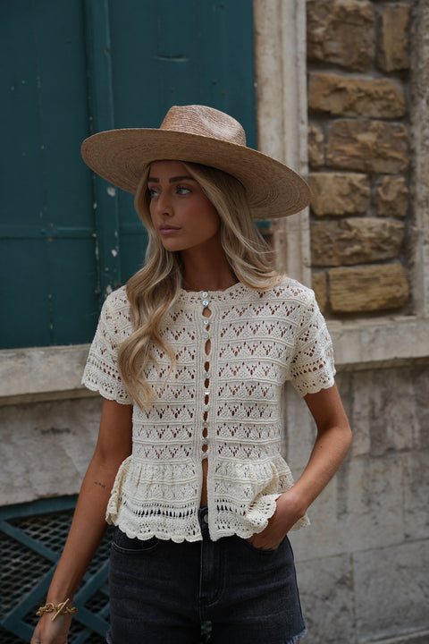 Nora beige - Blouse en crochet