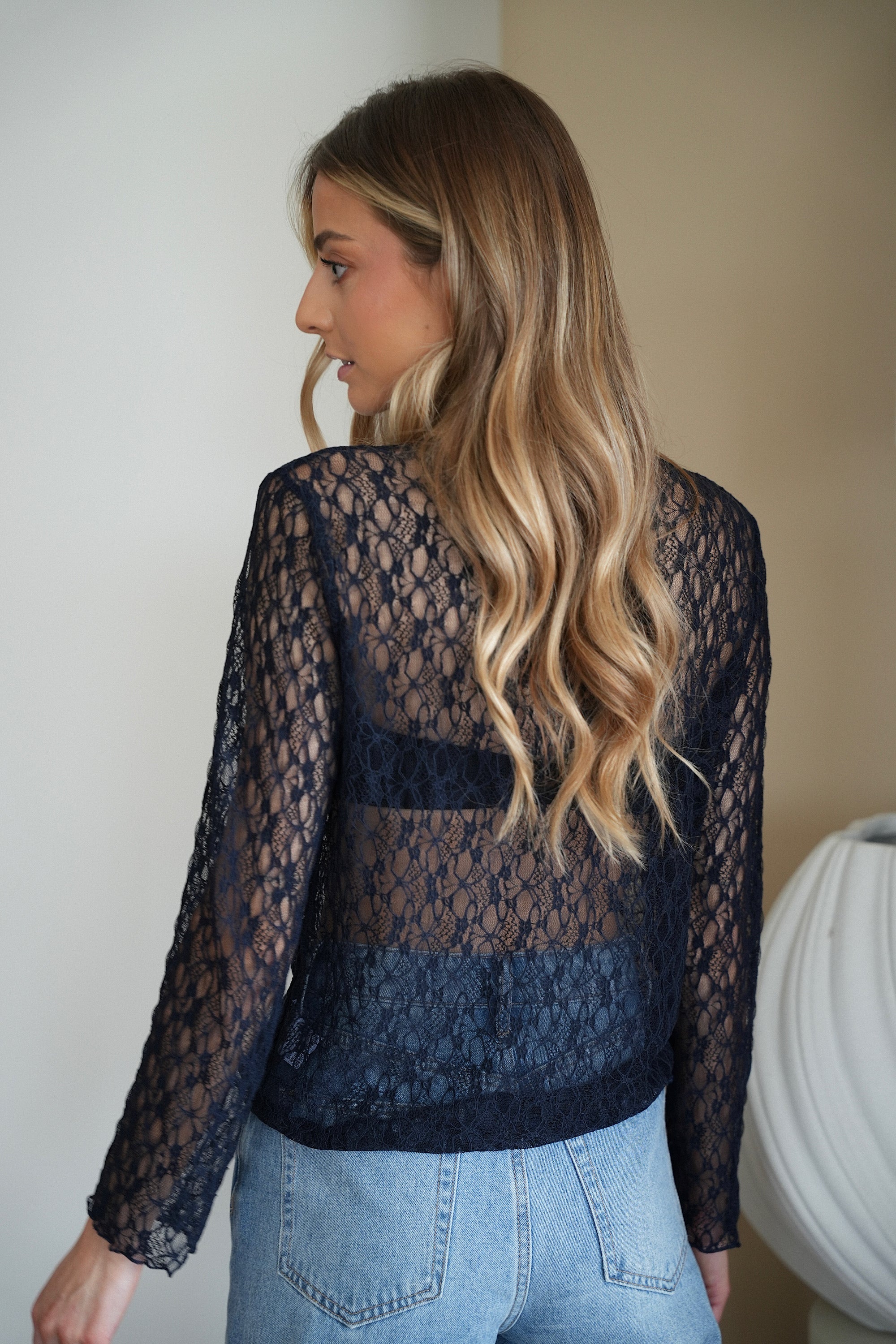 Poleen marine - Blouse dentelle