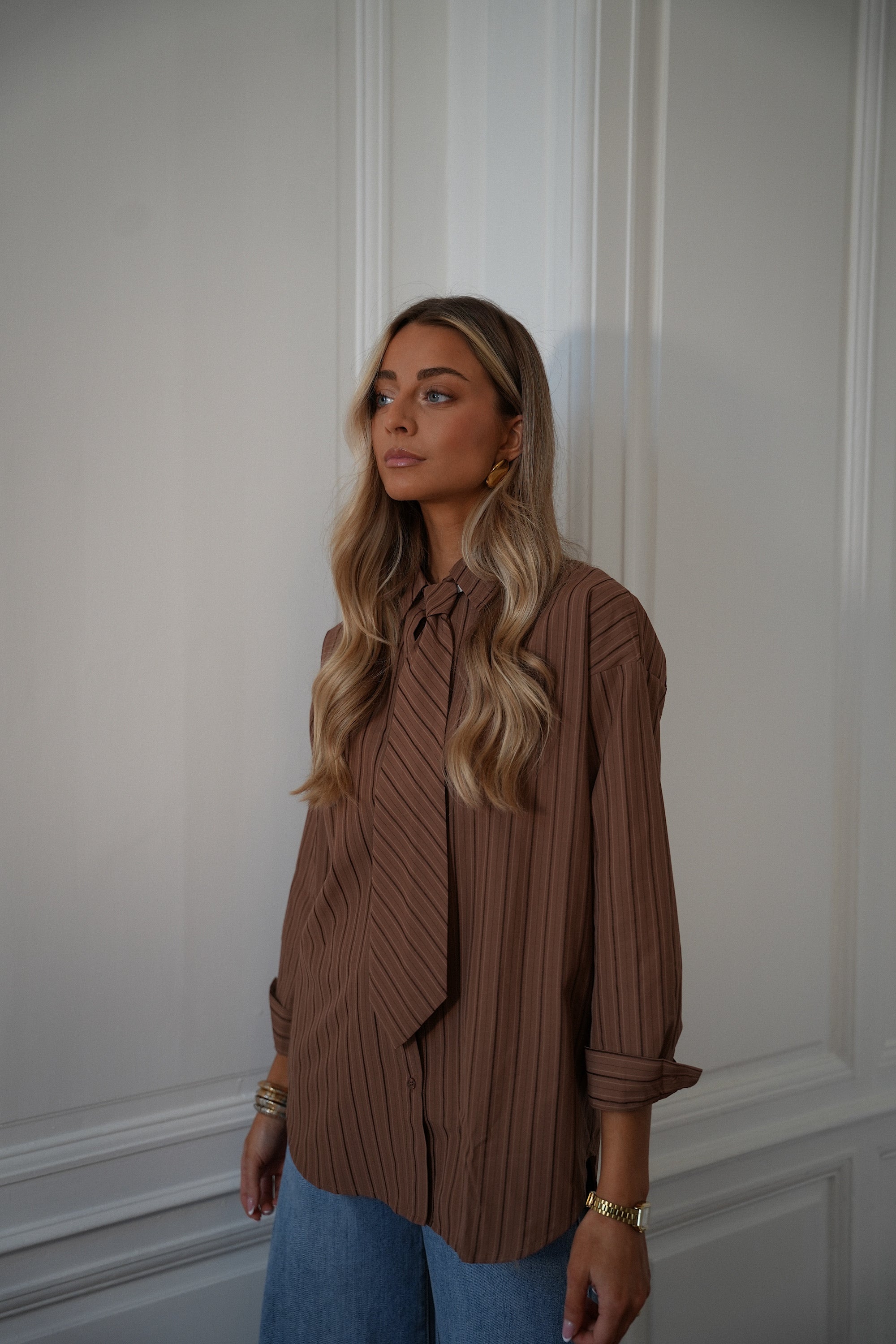 Tina marron - Chemise cravate