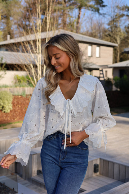 Ophélie blanche - Blouse brodée