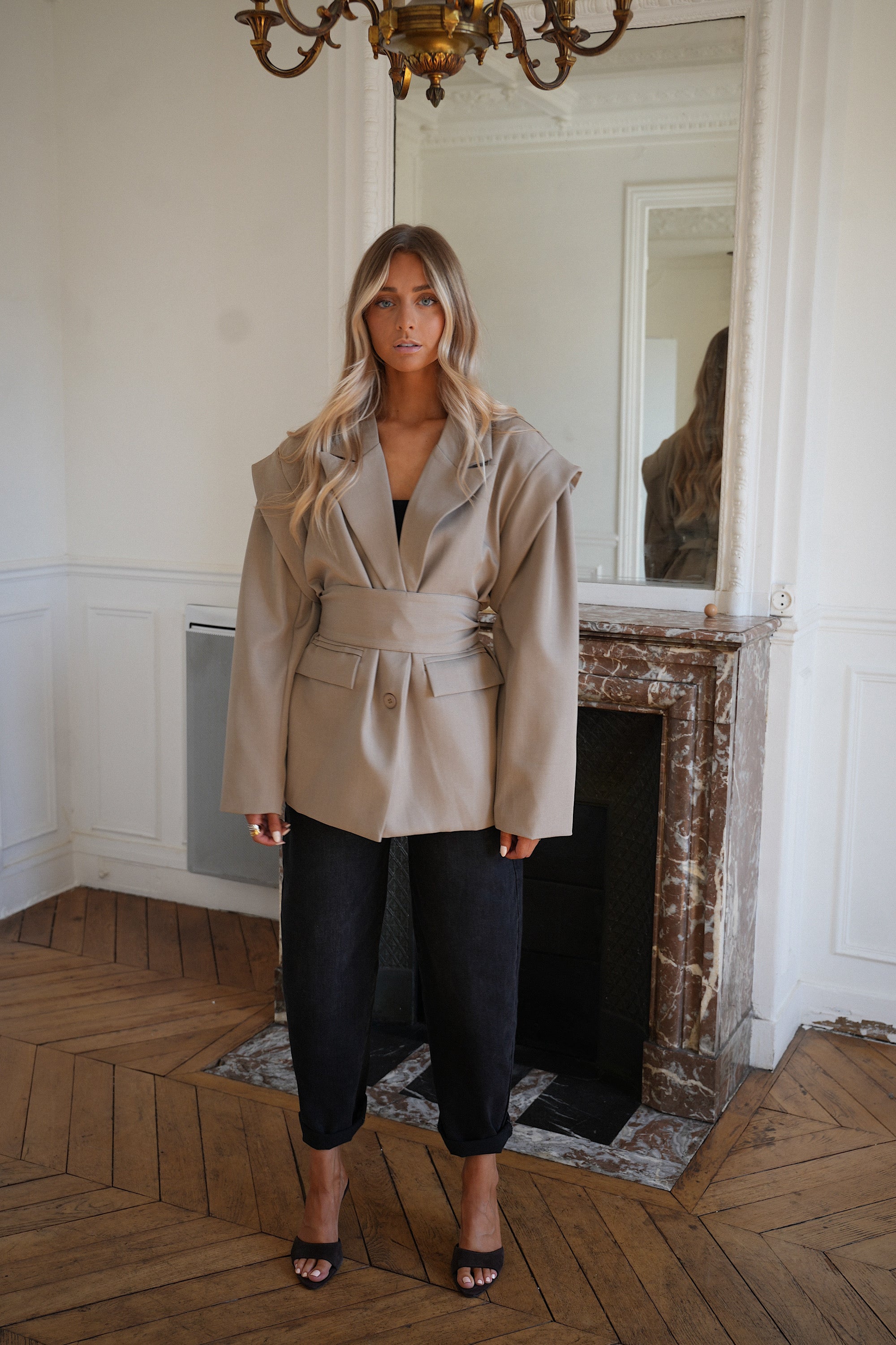 Gwen beige - Blazer ceinturé