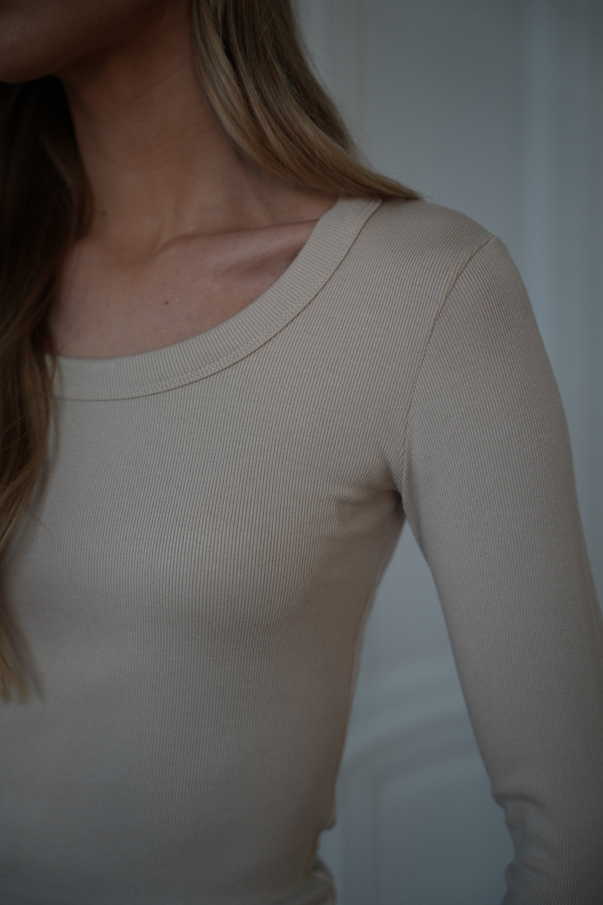 Polly beige - Pull fin