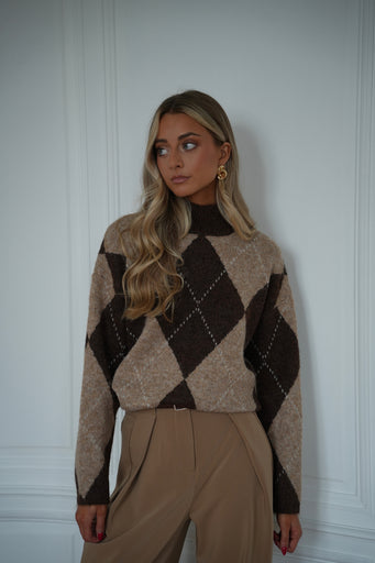 Sabrina chocolat - Pull losanges