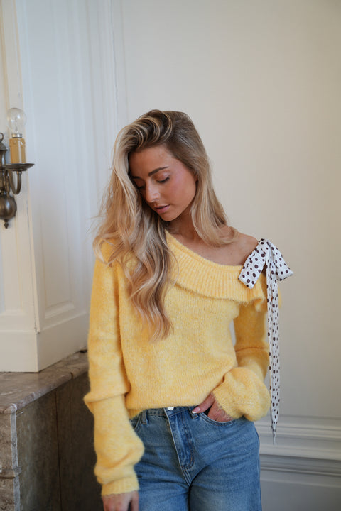Rita jaune - Pull asymétrique