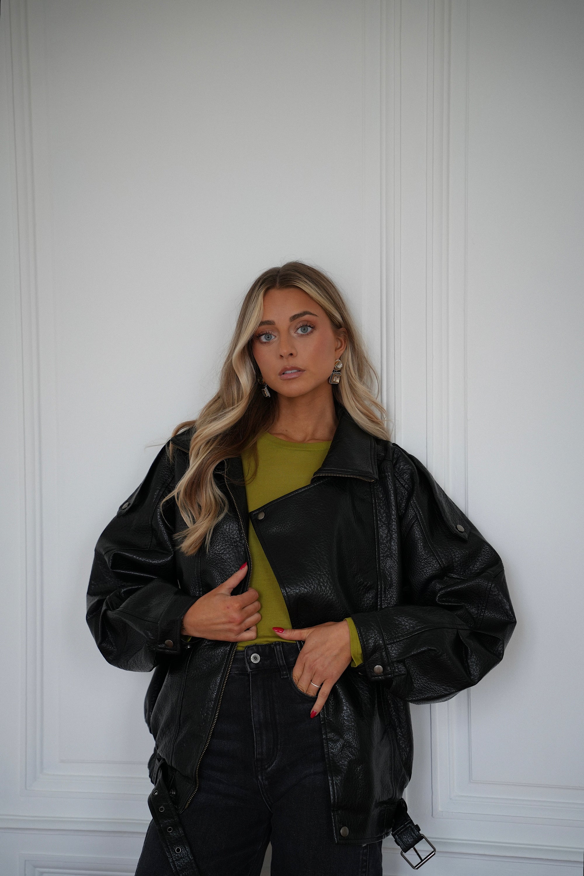 Ivy noire - Veste en similicuir