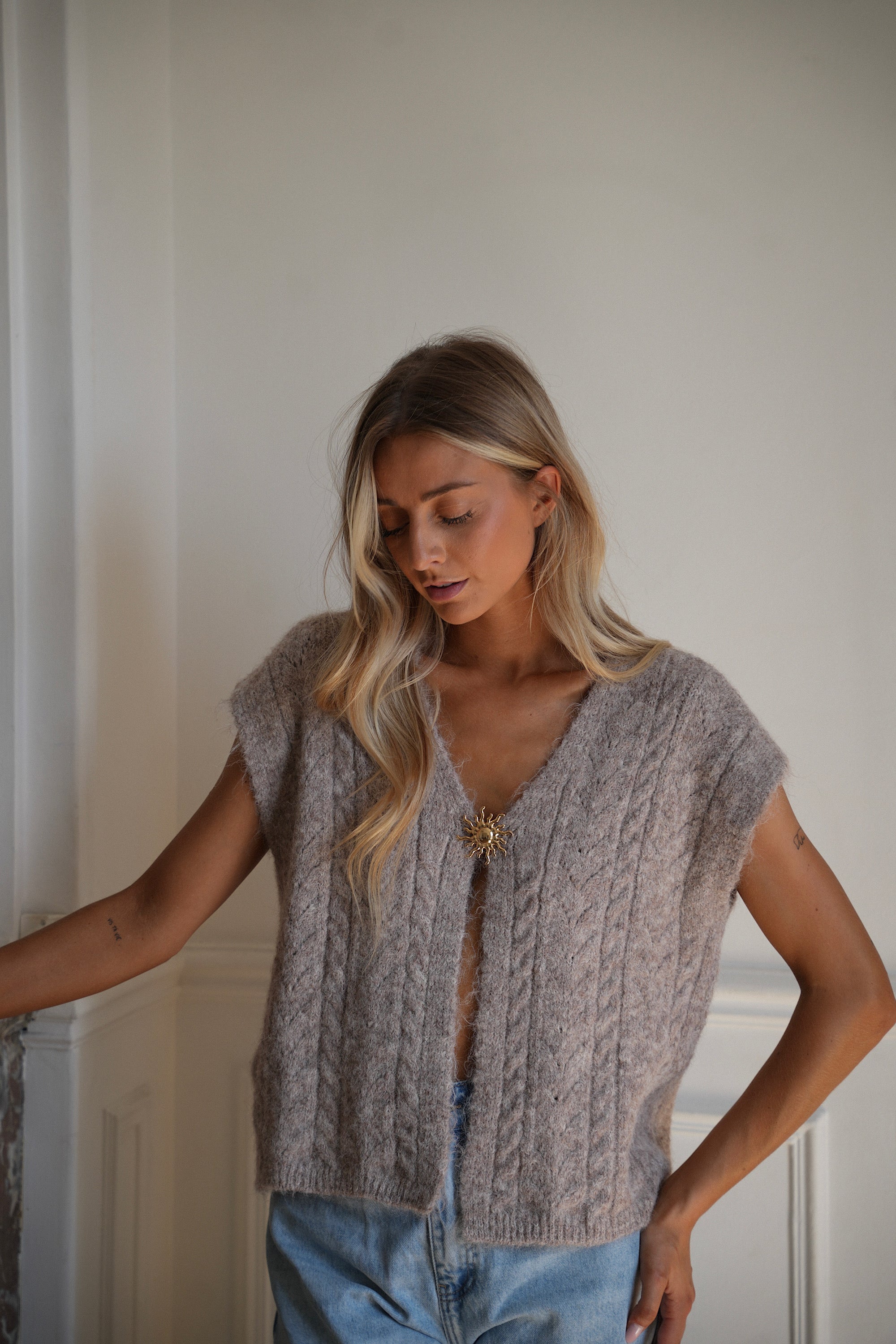 Morgane taupe - Gilet sans manches