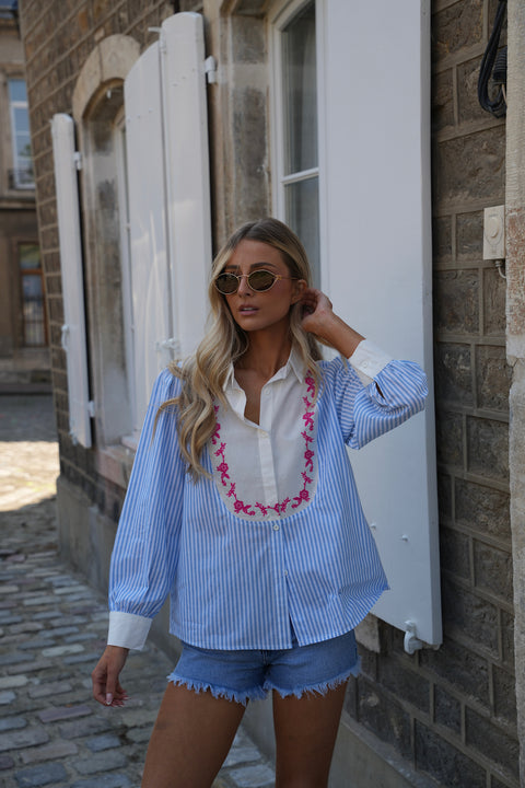 Valeria bleue - Chemise brodée