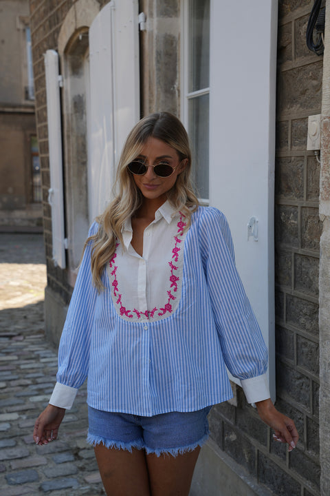 Valeria bleue - Chemise brodée