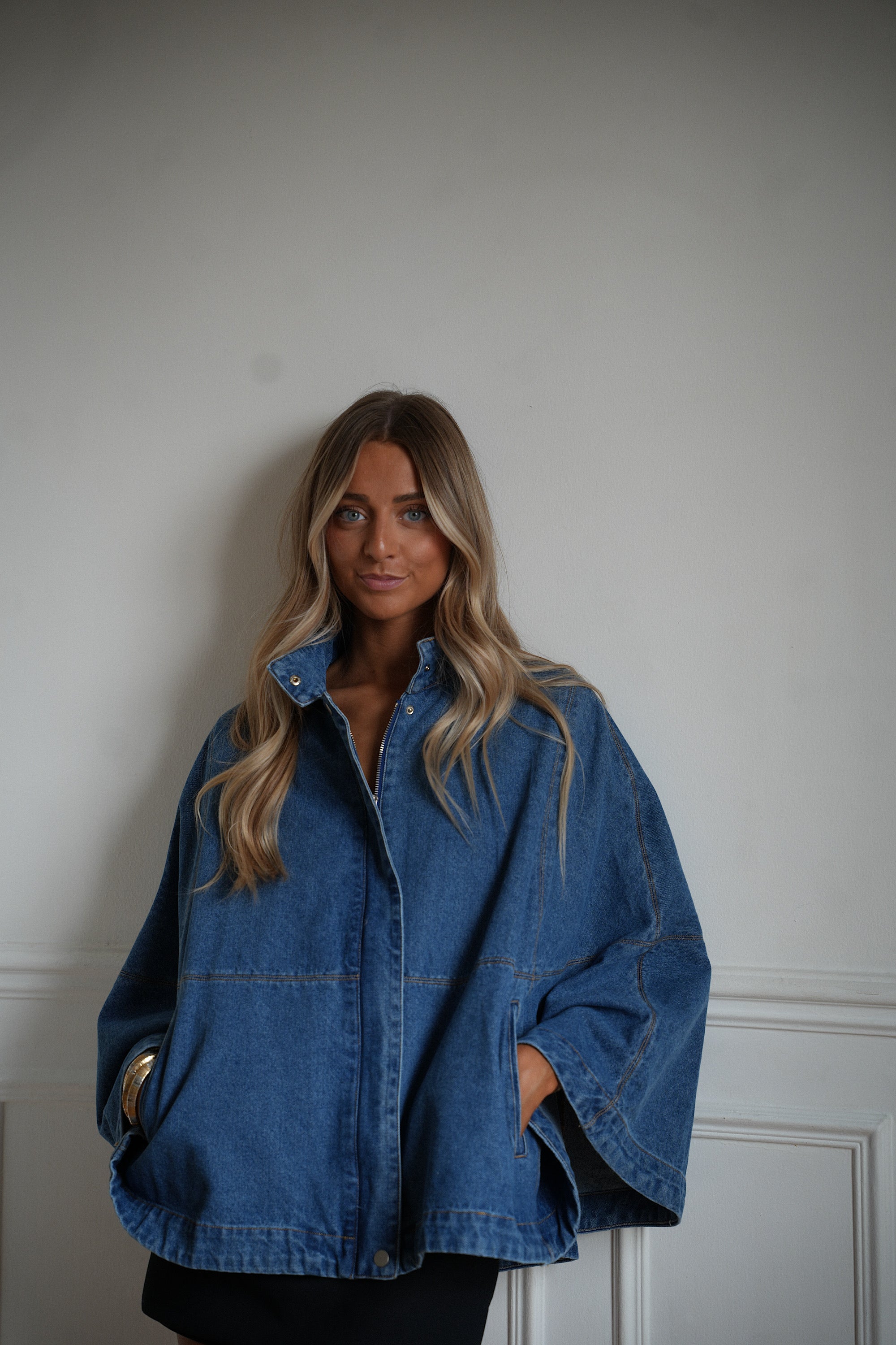 Tina bleue - Cape en jean
