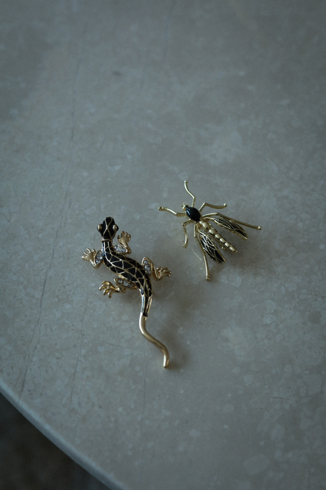 Zeli dorée - Broche lézard