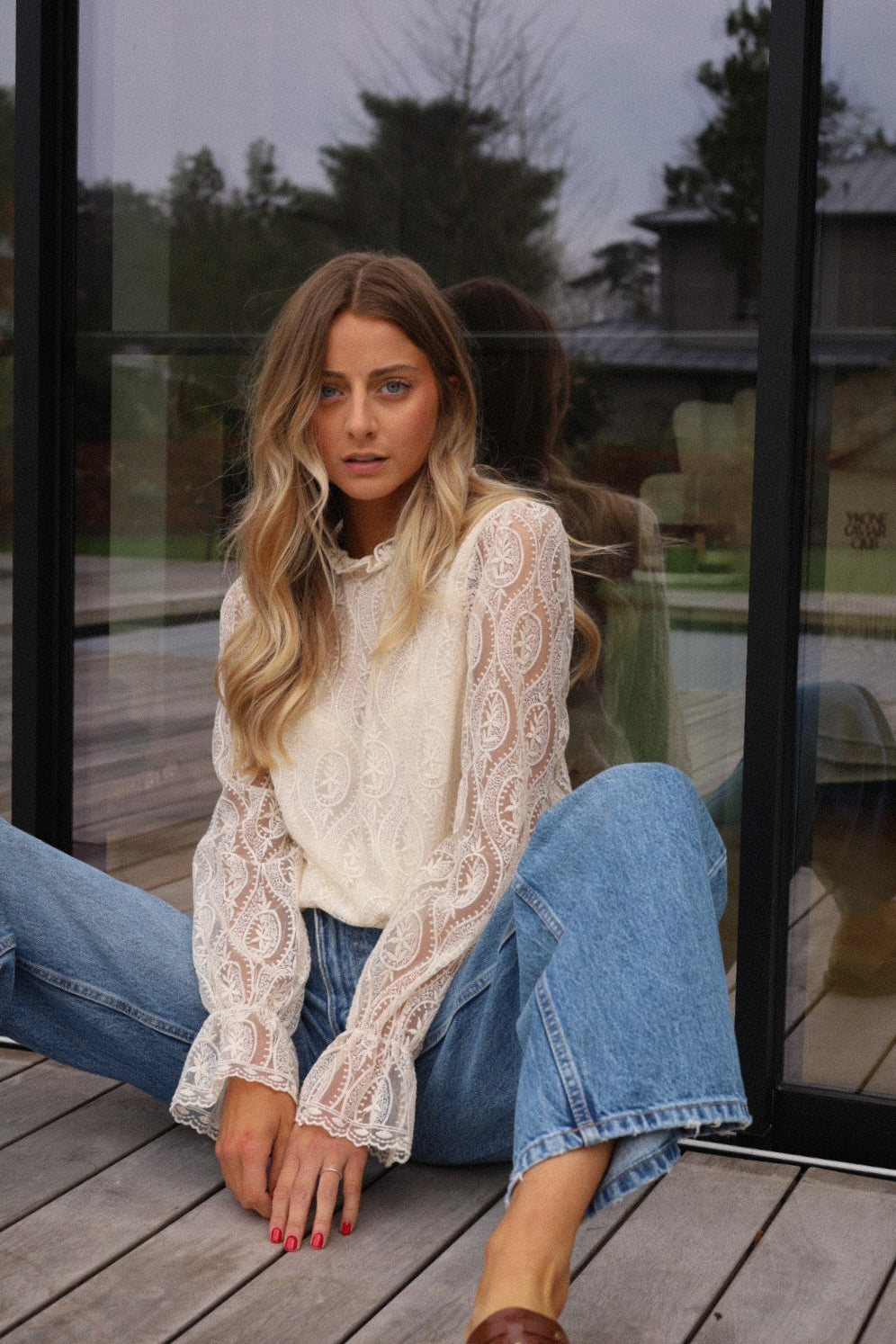 Jana beige - Blouse brodée