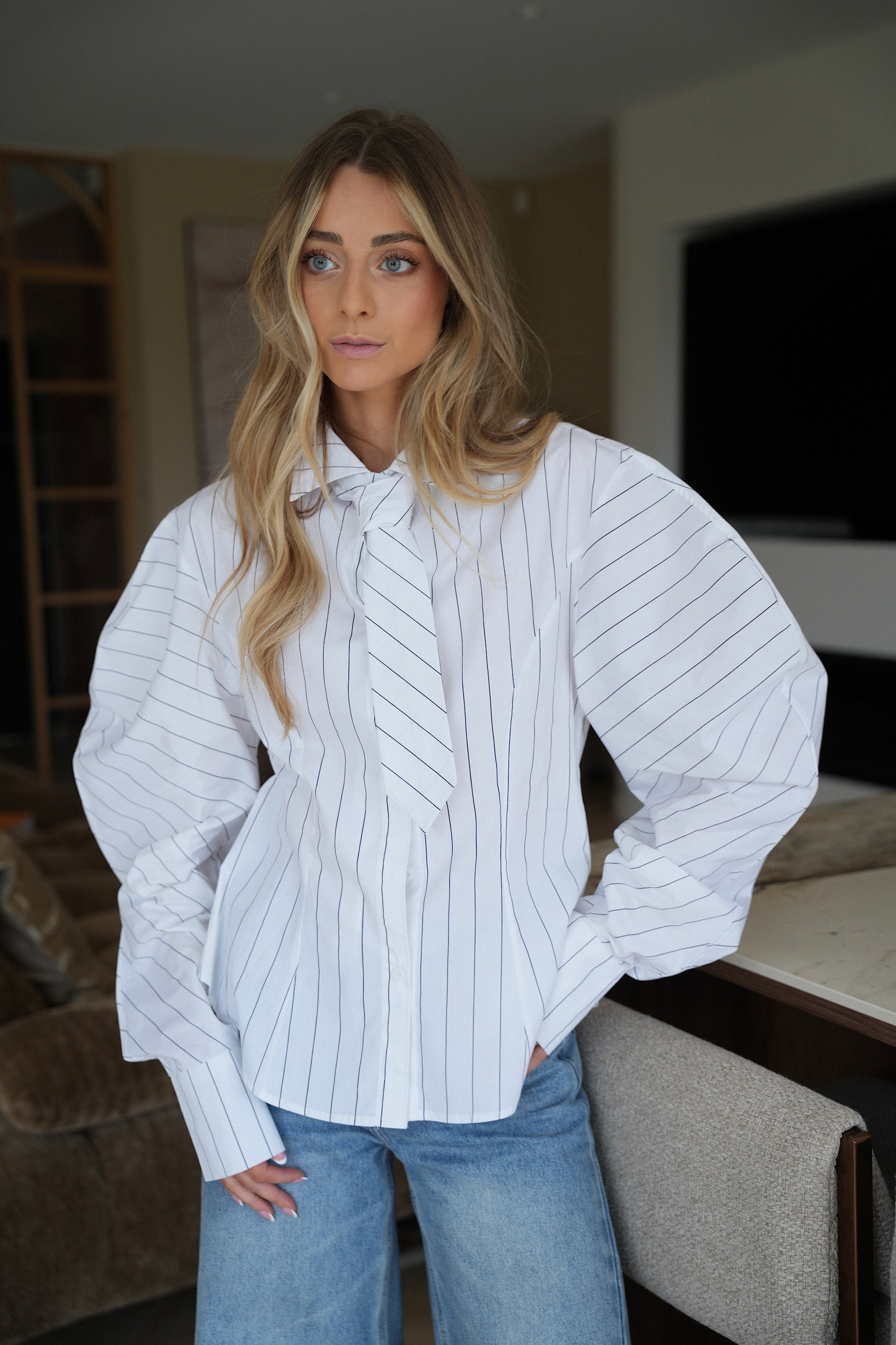 Frany blanche - Chemise cravate