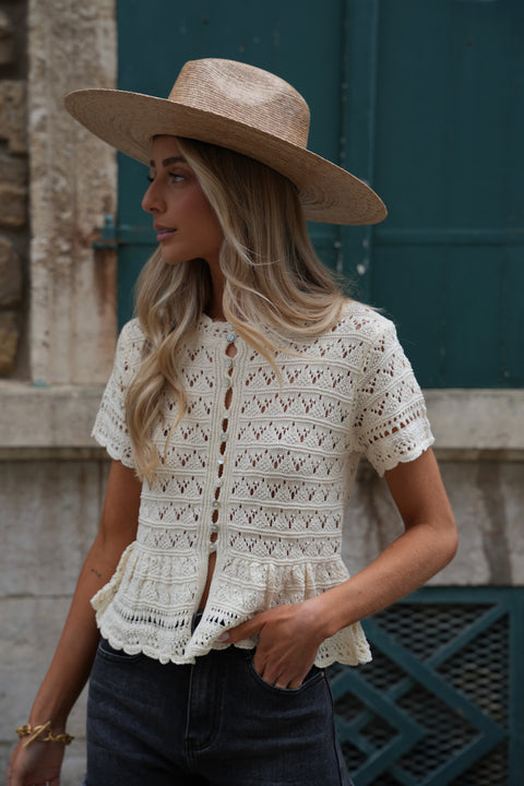 Nora beige - Blouse en crochet