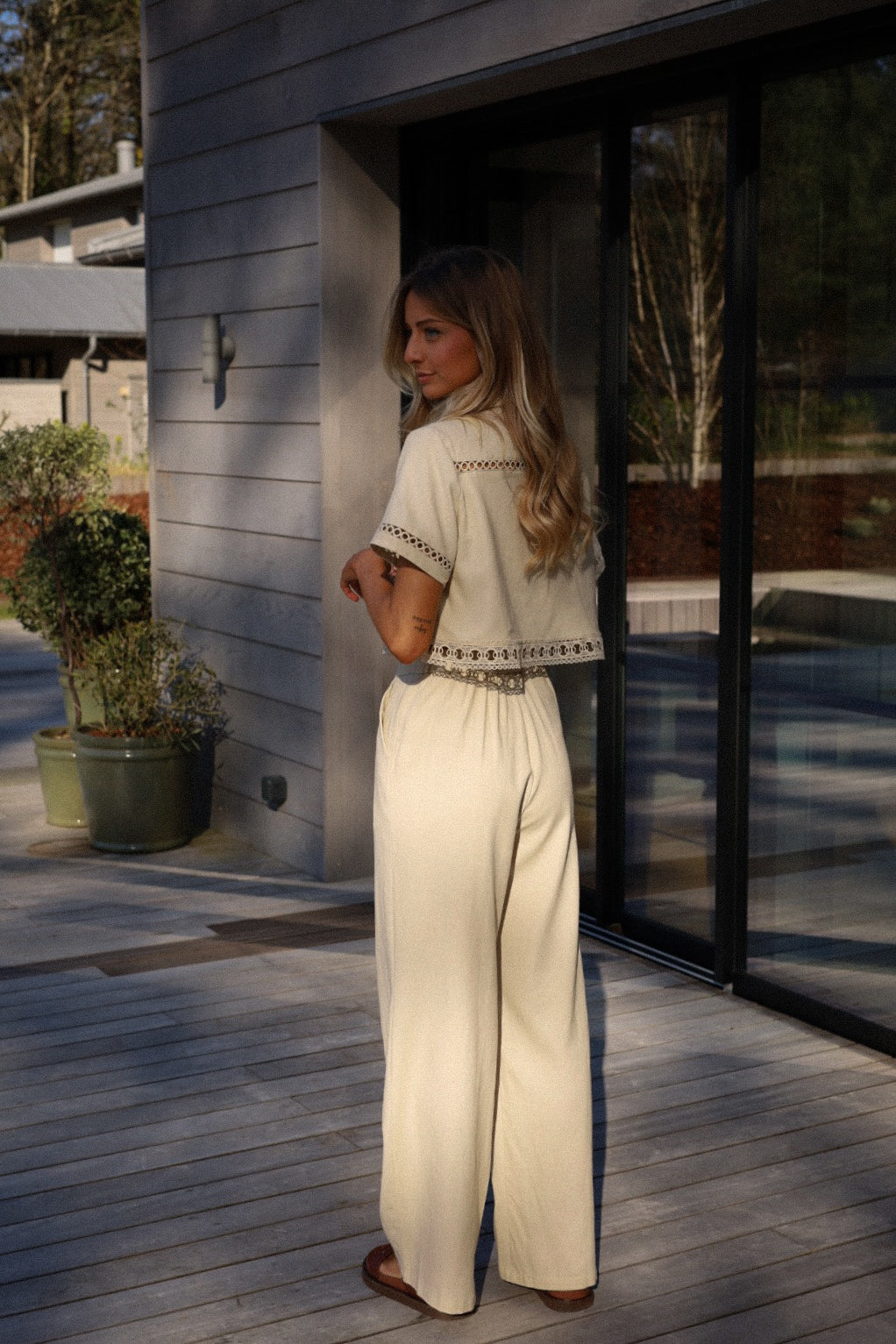 Jill beige - Blouse brodée