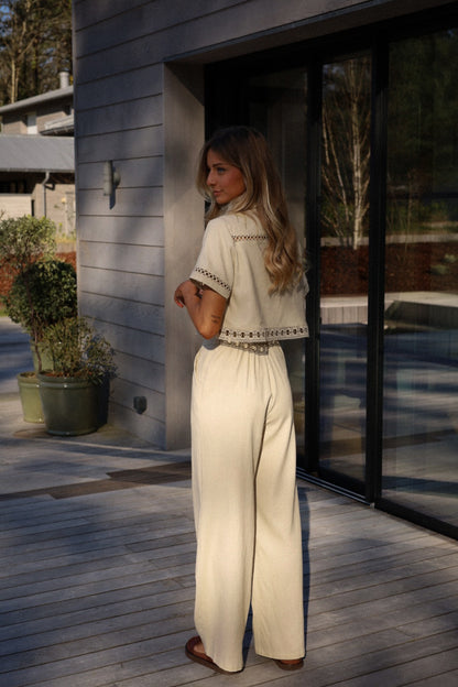 Jill beige - Blouse brodée