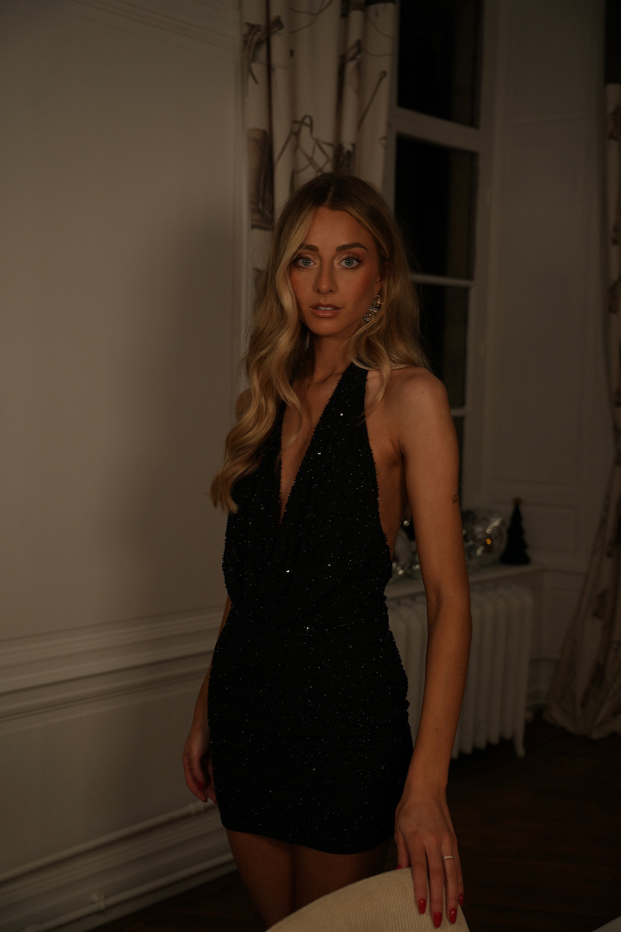 Léona noire - Robe à sequins