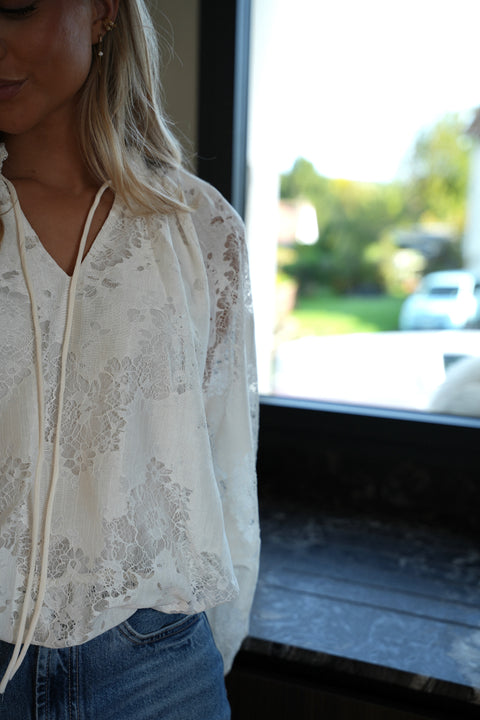 Sibel blanche - Blouse dentelle
