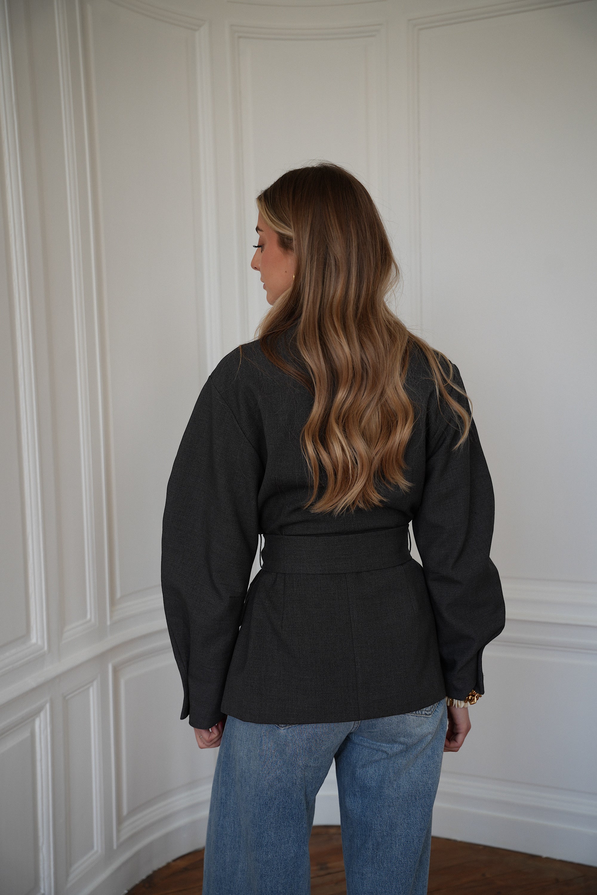 Lizea grise - Veste ceinturée