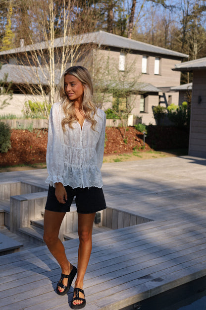 Flore blanche - Blouse brodée