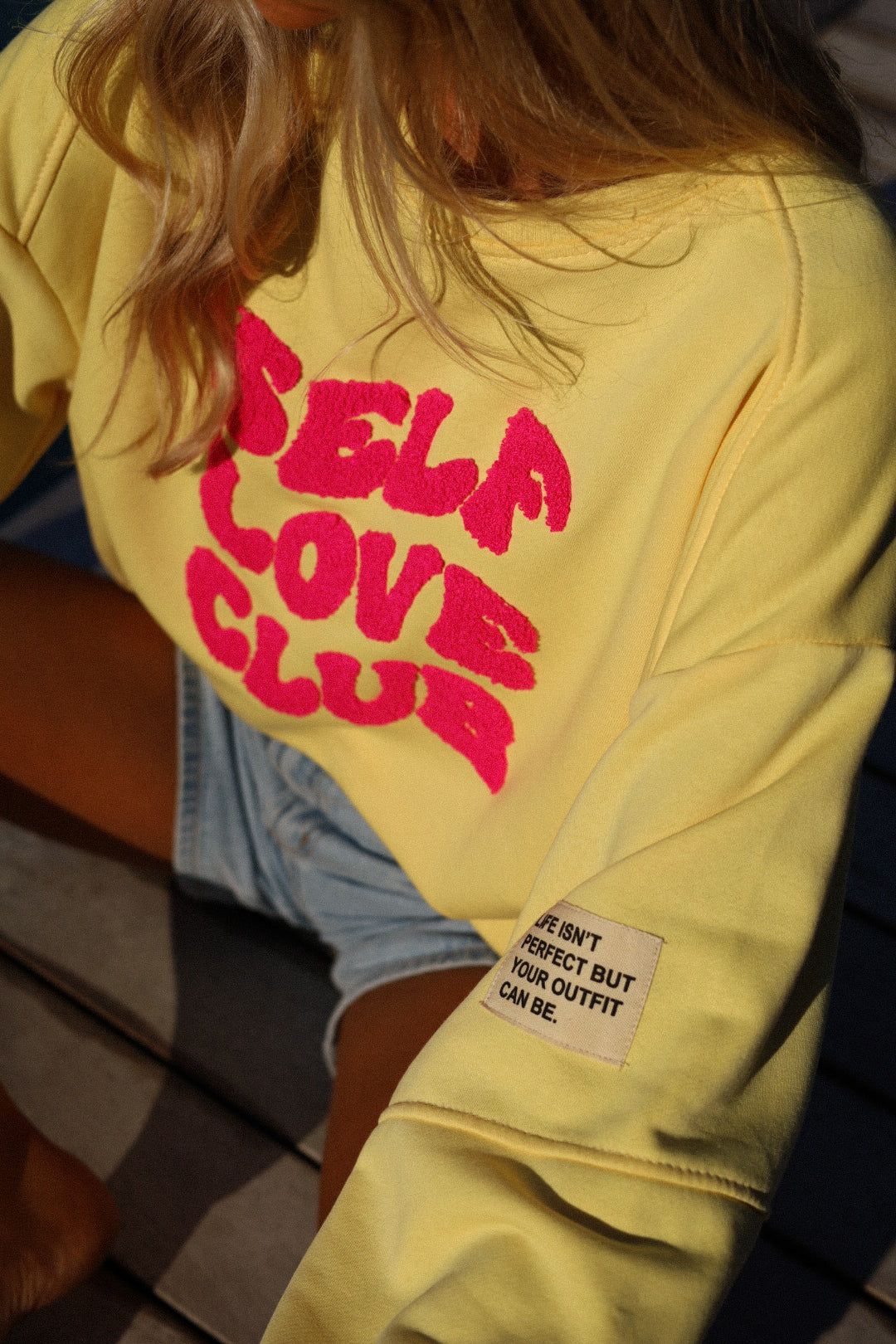 Mona jaune - Sweat-shirt brodé