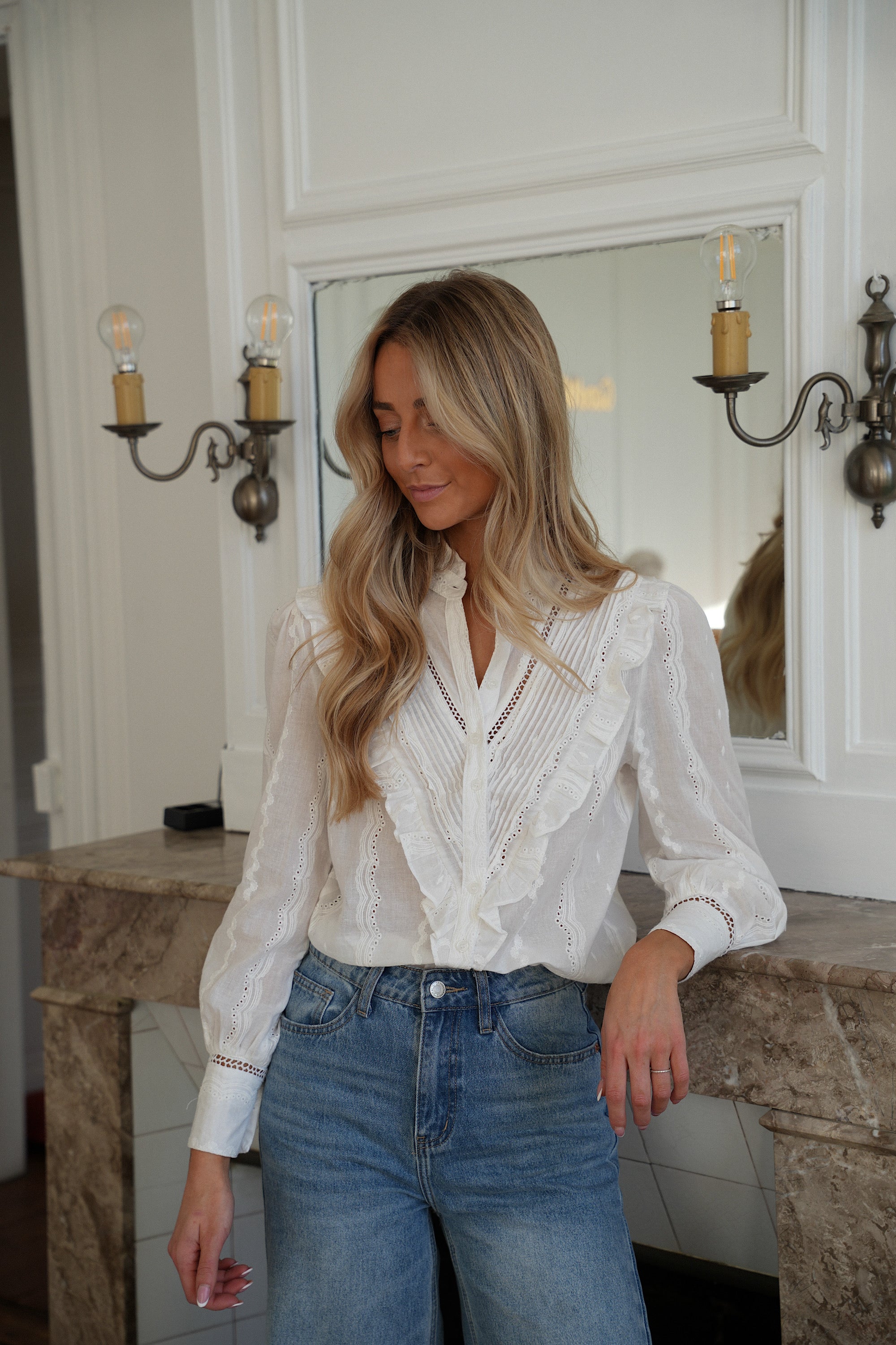 Orlane blanche - Chemise brodée