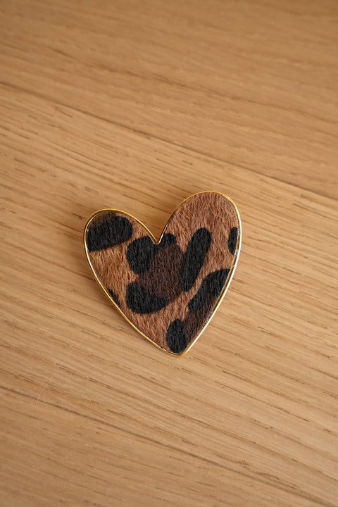 Bao léopard - Broche coeur
